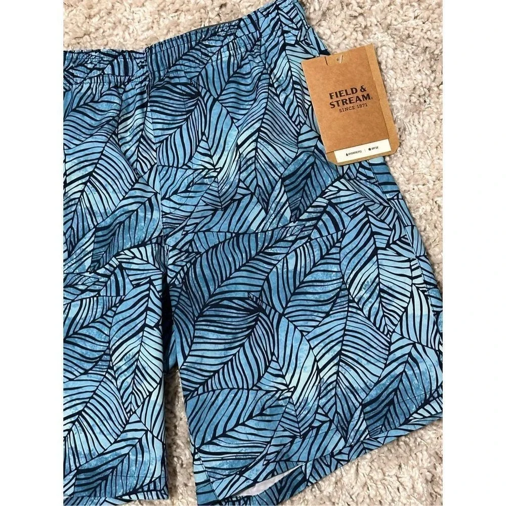 NEW WITH TAGS Field And Stream Shorts Men 2XL Blue Swim Trunks LEAVES PRINT size